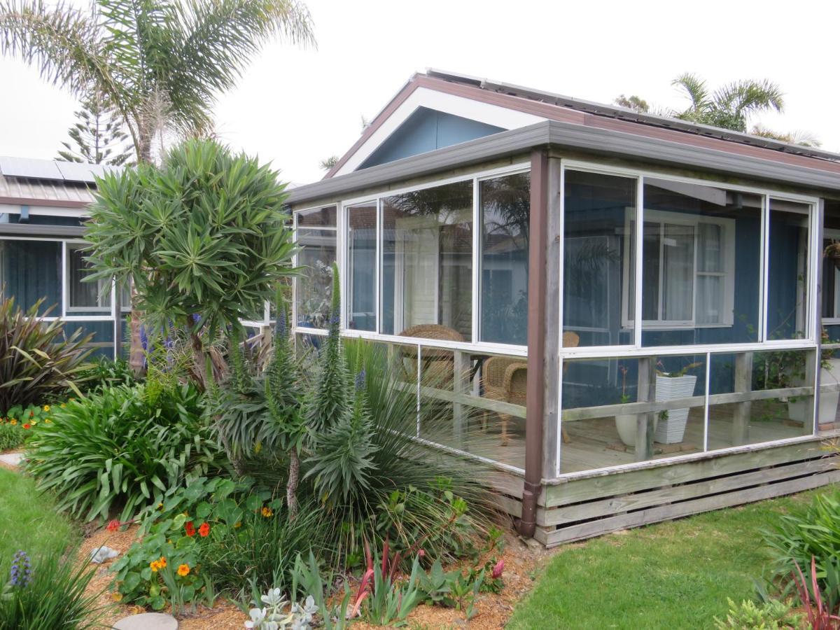 Lakes Entrance Waterfront Cottages With King Beds Ngoại thất bức ảnh